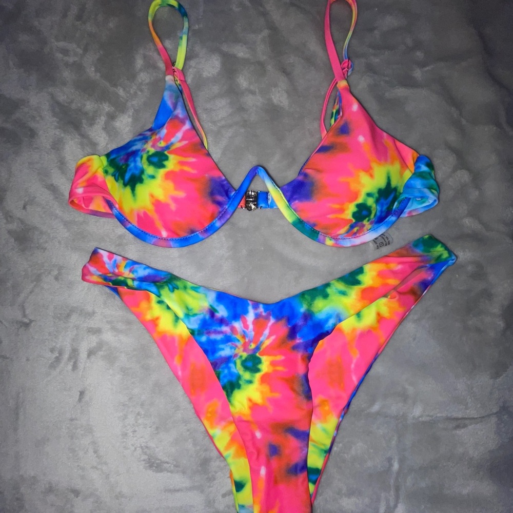 rainbow tie dye underwire bikini - medium